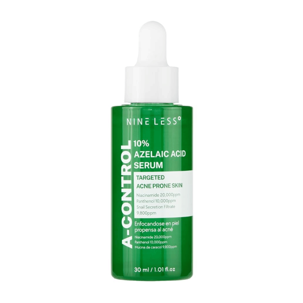 
NINELESS 10% Azelaic Acid Serum er en målrettet behandling for akneutsatt hud. Formulert med azelainsyre, niacinamid og panthenol, reduserer den rødhet og jevner ut hudtonen samtidig som den fukter og beskytter hudens barriere.