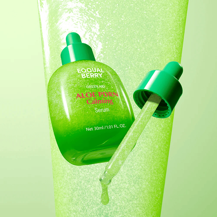 EQQUALBERRY Aloe PDRN Calming Serum 30 ml med pipette – beroligende ansiktsserum med aloe og PDRN for fuktet og balansert hud.