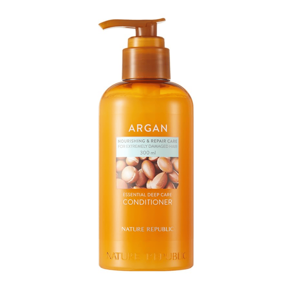 Produktbild på Nature Republic Argan Essential Moisture Repairing Conditioner 300 ml för torrt och skadat hår.