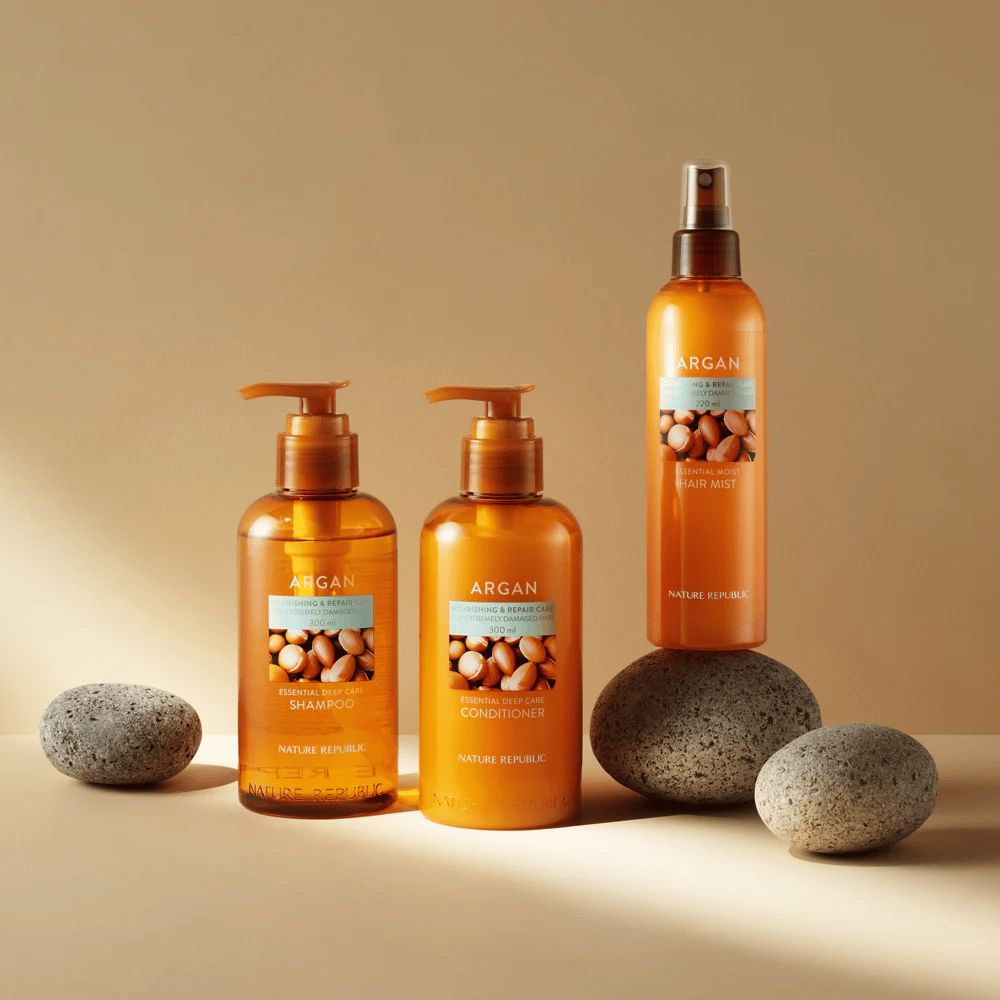 Nature Republic Argan-serie med sjampo, balsam og hair mist for skadet hår – beriket med arganolje for glans og næring.