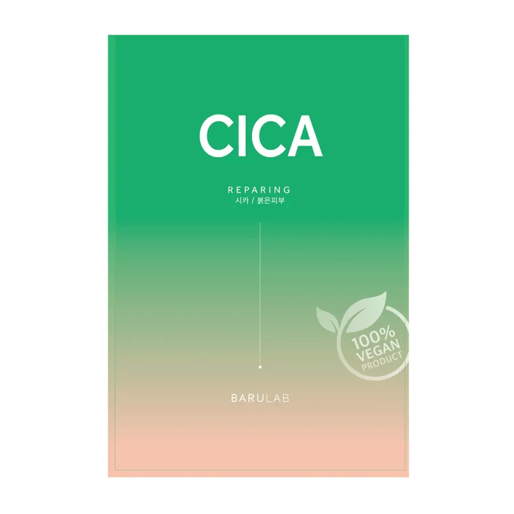 En pakke fra BARULAB for en "CICA Repairing" maske, notert som "100% Vegan Product". Pakningen har en gradientfarge som går fra mørkegrønt til lysere toner ned mot bunnen.