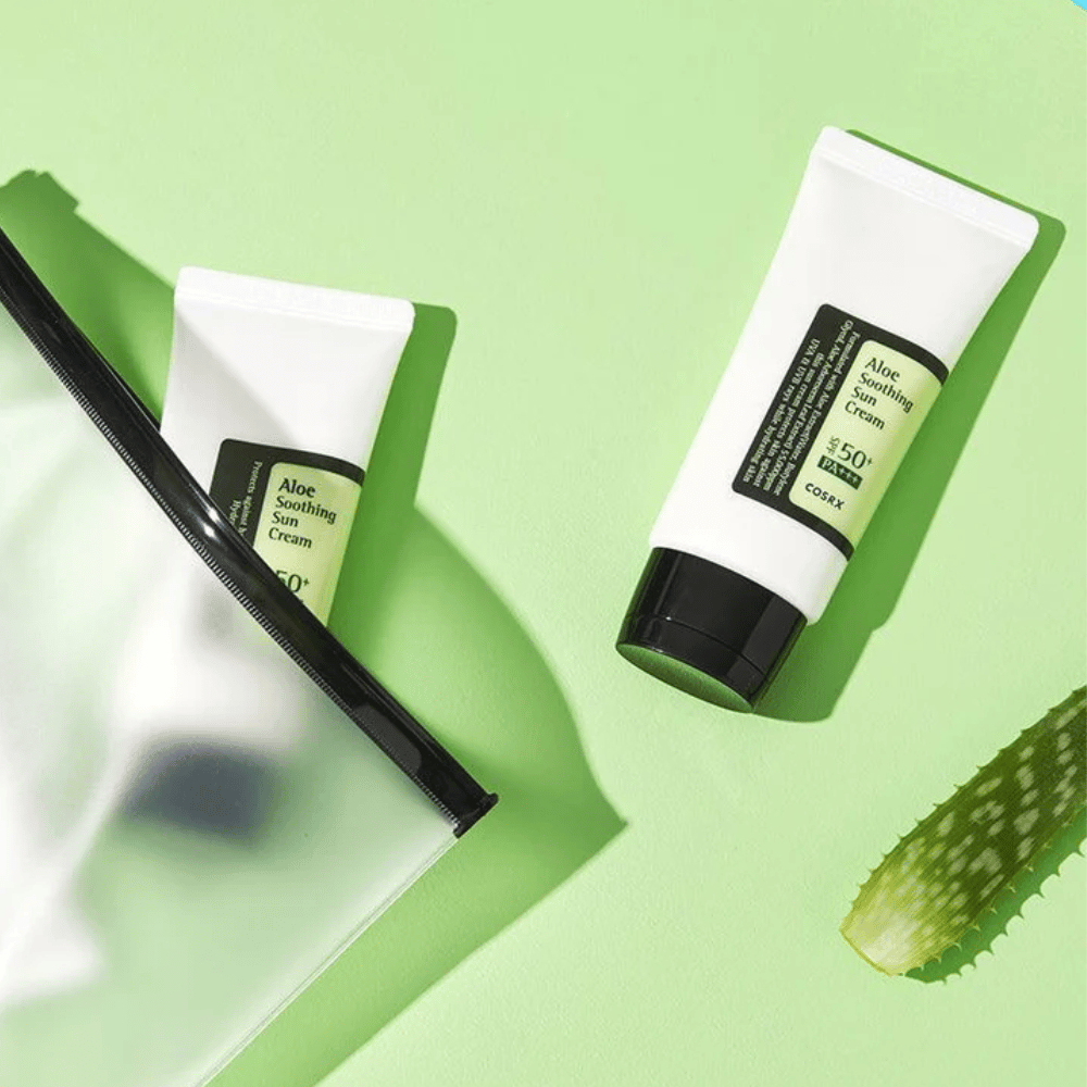 COSRX Aloe Soothing Sun Cream SPF50+ PA+++ – fuktighetsgivende solkrem med aloe vera for daglig UV-beskyttelse, vist med reisestørrelse