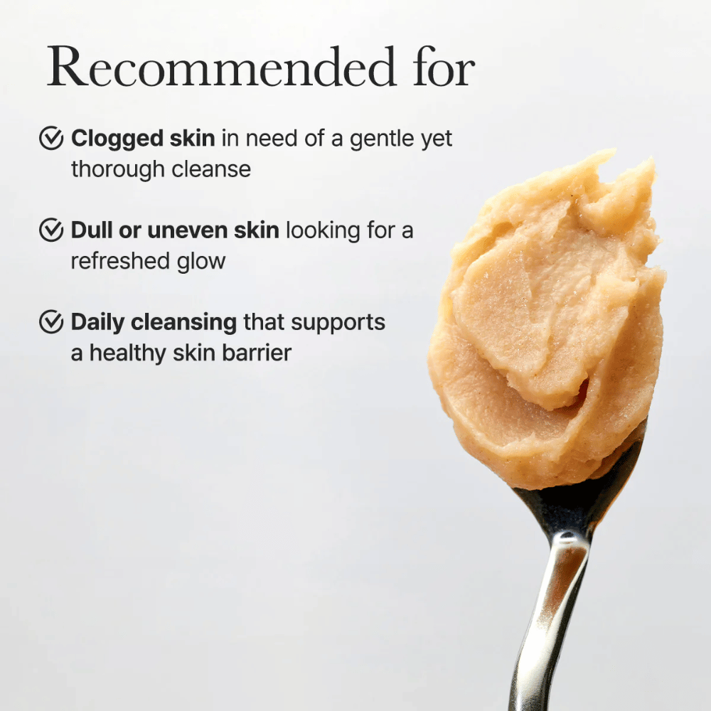 Arencia Calendula Rice Mochi Cleanser anbefales for tilstoppet, trett eller ujevn hud som trenger mild men effektiv rens.