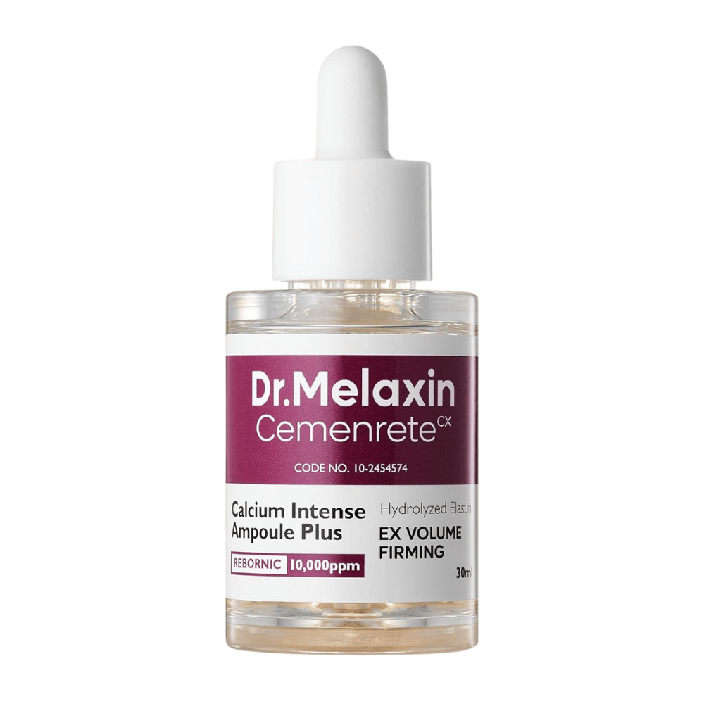 Produktbilde av Dr. Melaxin Cemenrete Calcium Intense Ampoule Plus i glassflaske med pipette, en koreansk anti-aging-ampulle som styrker hudens struktur og spenst.