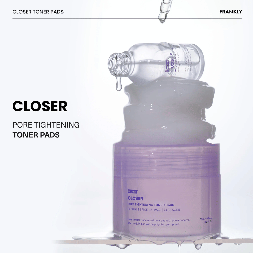 FRANKLY Closer Toner Pads med toner som drypper. Viser produktet fylt med fuktighetsgivende essens for porereduksjon og oppfrisket hud.
