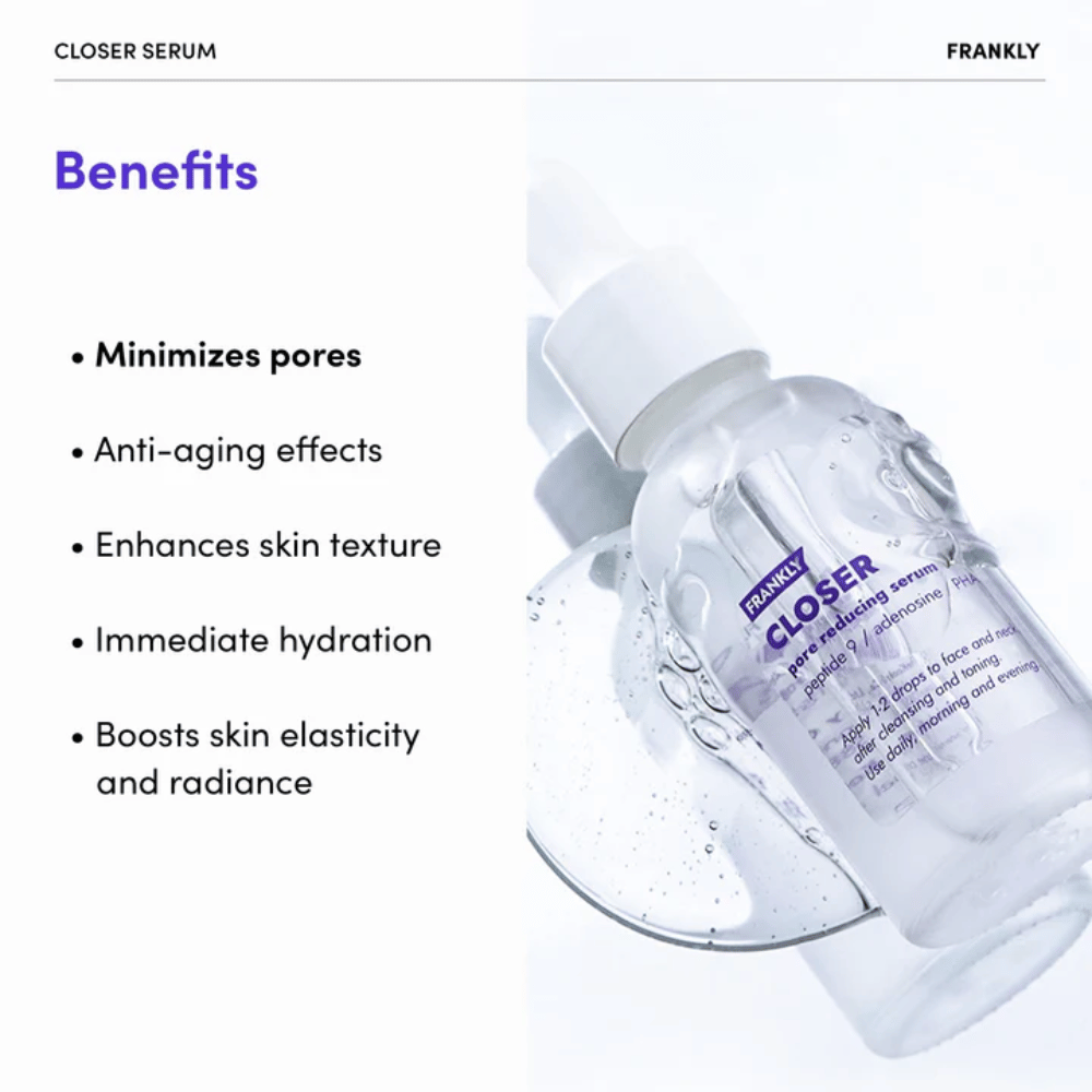 FRANKLY Closer Serum i gjennomsiktig flaske på blank overflate. Tekst fremhever fordeler som minimerte porer, fuktighet og forbedret hudtekstur.