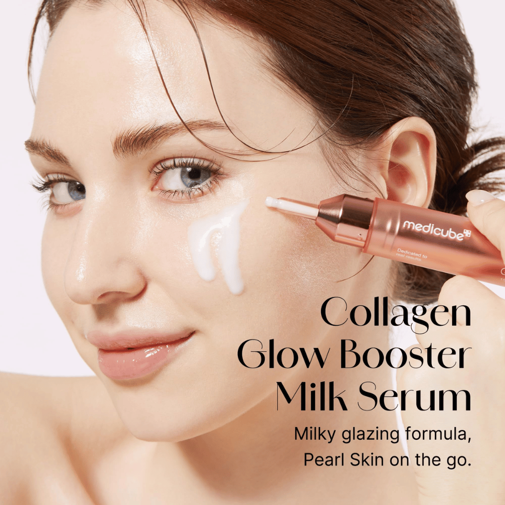 Collagen Glow Booster Milk Serum er en melkaktig glansformel som gir huden din en perleglød på farten. Perfekt for å forbedre hudens glød og elastisitet, samtidig som den fukter og beskytter huden mot ytre påkjenninger.