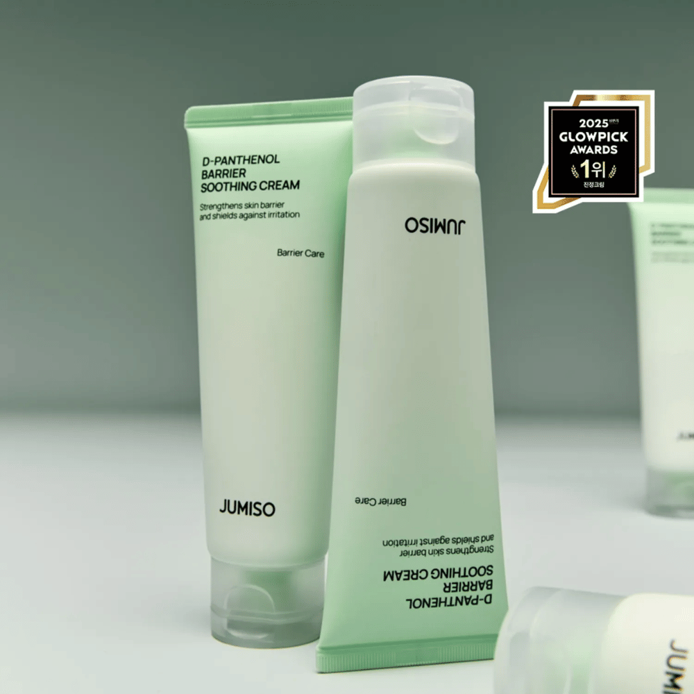 Jumiso D-Panthenol Barrier Soothing Cream i tube med lokk, fotografert fra siden med Glowpick Awards 2025-logo.