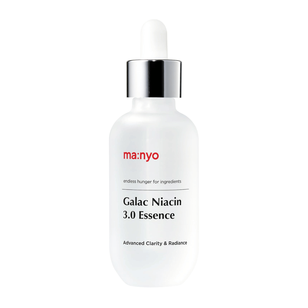 Nærbilde av Ma:nyo Galac Niacin 3.0 Essence – avansert formel som kombinerer galactomyces og niacinamid for klarere, jevnere og sunnere hud.