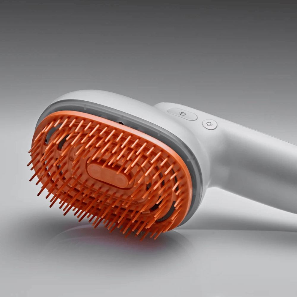 LILYEVE GrowTurn Brush Steam Booster – nærbilde av børstehode og kontrollknapper