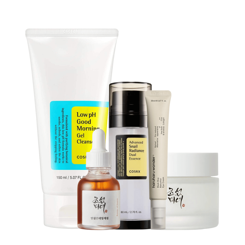 Et utvalg av K-Beauty Mature Skin Time Revers Kit for alderstegn på hvit bakgrunn.