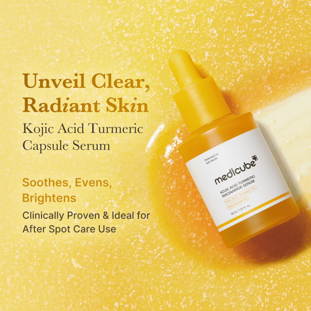 Kampanjebilde av Medicube Kojic Acid Turmeric Niacinamide Serum med sterk gul fargepalett som fremhever glow, glød og hudforbedrende egenskaper. Fokus ligger på å roe ned huden, jevne ut hudtonen og gi et klarere utseende etter post-acne care.