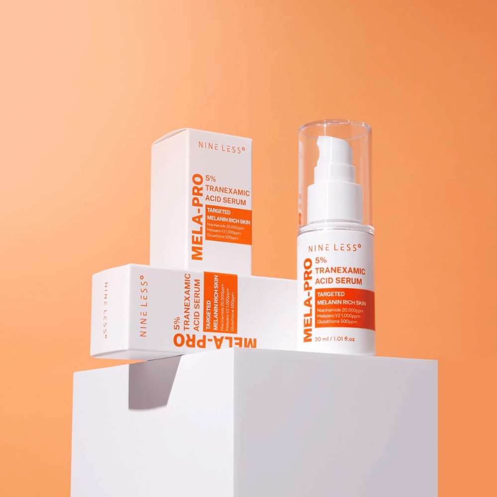 NINE LESS MELA-PRO 5% Tranexamic Acid Serum 30 ml med emballasje, glødgivende serum mot pigmentflekker og ujevn hudtone.