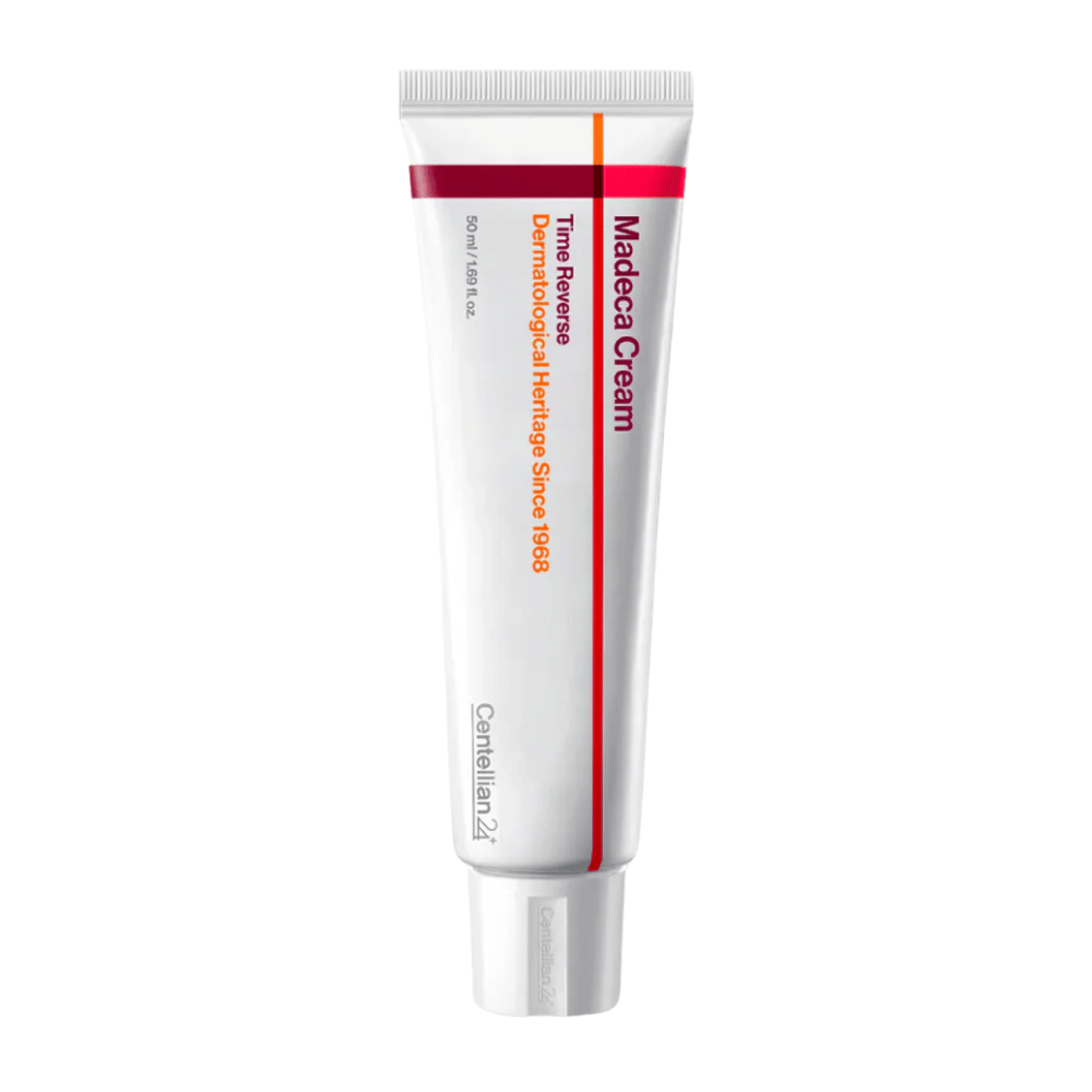 Produktbilde av Centellian24 Madeca Cream Time Reverse i tube på hvit bakgrunn, en reparerende ansiktskrem med centella asiatica som styrker hudens barriere og passer sensitiv hud.