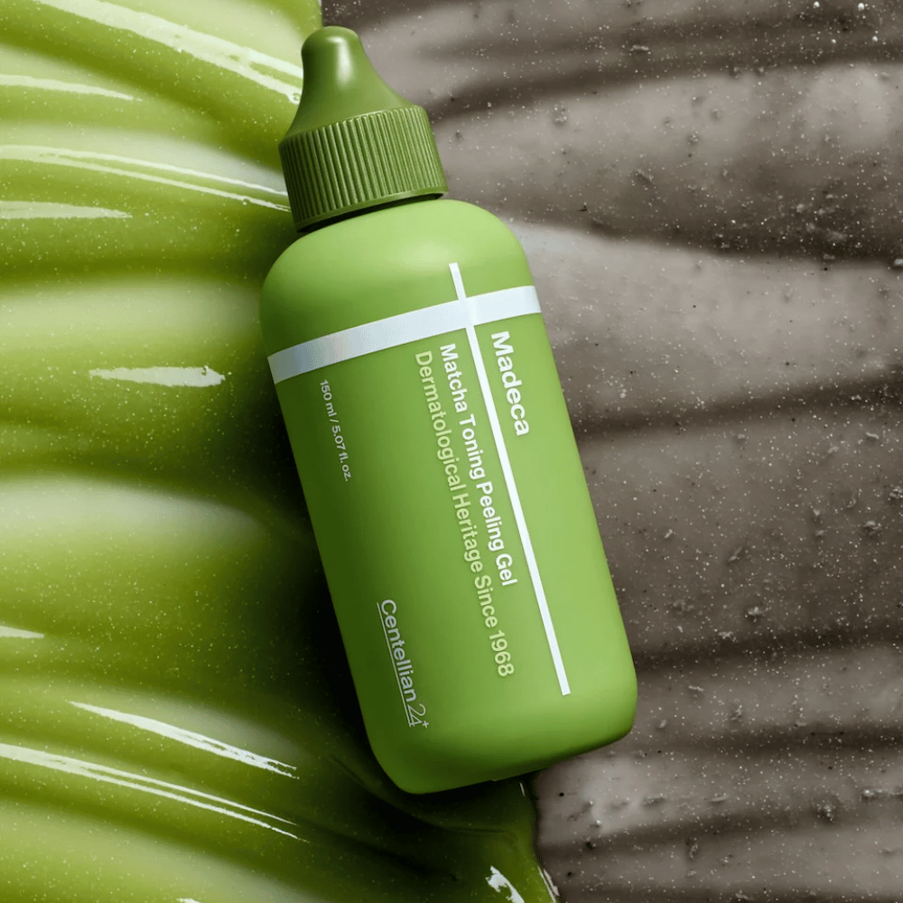 Centellian24 Madeca Matcha Toning Peeling Gel – koreansk peeling gel med matcha som hjelper til med å eksfoliere huden skånsomt, fjerne døde hudceller og gi en klarere og jevnere hudtone.