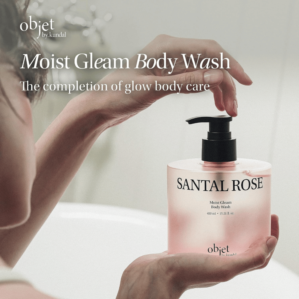 Objet by KUNDAL Santal Rose Moist Gleam Body Wash 450 ml – fuktighetsgivende og eksfolierende kroppsrens for myk hud med glød.