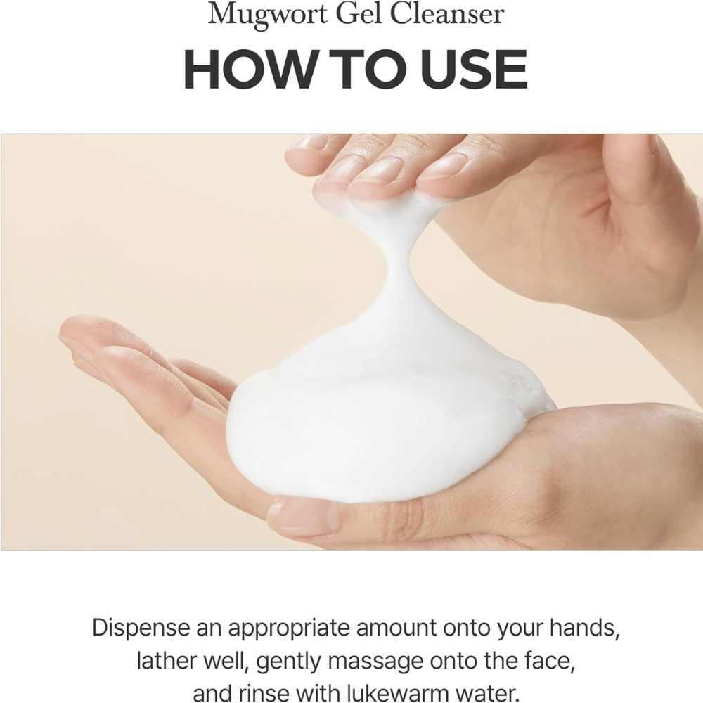 I'm From Mugwort Gel Cleanser 150 ml med bruksanvisning. Hender viser hvordan rensegelen skummes opp til et mykt, hvitt skum.