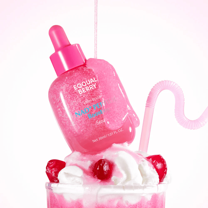 EqualBerry Lush Blush NAD+ Peptide Boosting Serum med peptider – fuktighetsgivende og oppstrammende ansiktsserum 30 ml