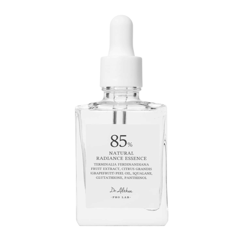 Dr. Althea Natural Radiance Essence – fuktighetsgivende essens med 85% Kakadu Plum Extract for glød, jevn hudtone og sterk hudbarriere.