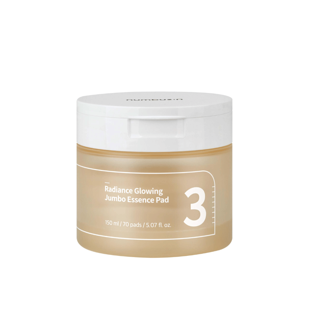 Produktbilde av lukket boks med numbuzin No. 3 Radiance Glowing Jumbo Essence Pad, 150 ml / 70 pads.