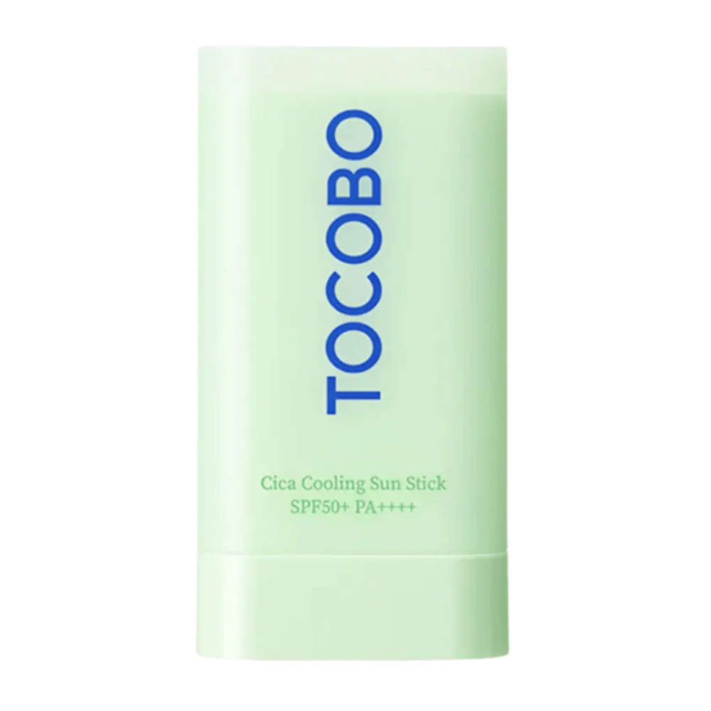 Tocobo Cica Cooling Sun Stick SPF50+ PA++++ i mintgrønn emballasje med blå tekst, vist mot hvit bakgrunn.