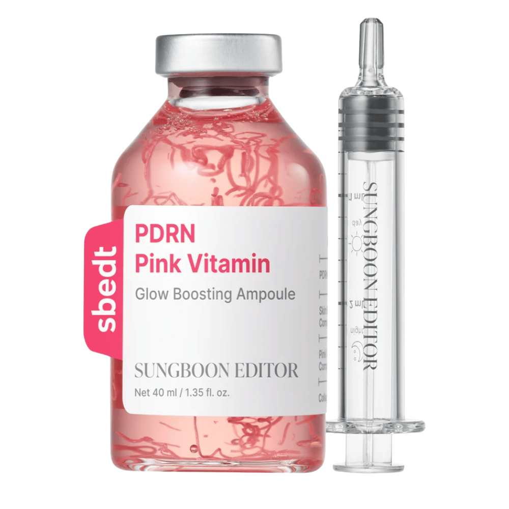 8. SUNGBOON EDITOR PDRN Pink Vitamin Glow Boosting Ampoule 40 ml – rosa glassflaske med tilhørende transparent applikator mot hvit bakgrunn