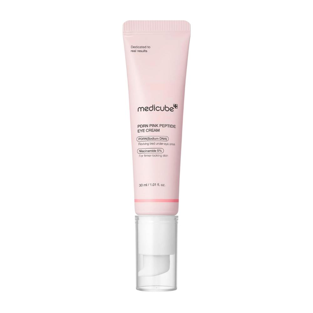 Medicube PDRN Pink Peptide Eye Cream i rosa tube, 30 ml. Øyekrem med PDRN og 5 % niacinamid som frisker opp sliten hud under øynene og gir et fastere inntrykk.