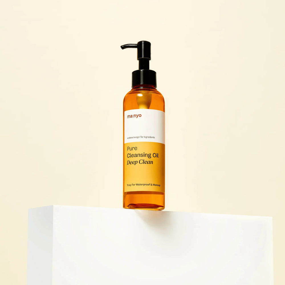 ma:nyo Pure Cleansing Oil Deep Clean i pumpeflaske – koreansk renseolje for dyp rengjøring av porer og fjerning av tung sminke.
