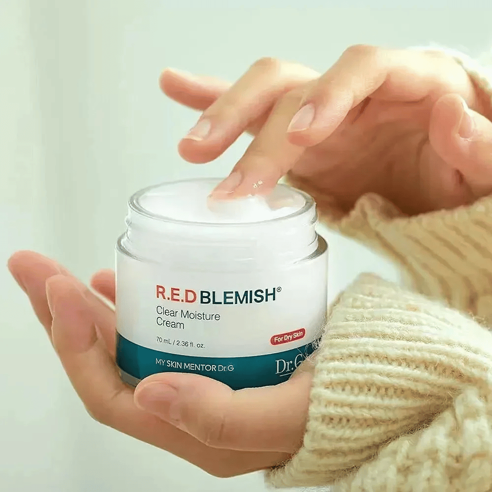 Dr.G R.E.D Blemish Clear Moisture Cream – fuktighetsgivende ansiktskrem for tørr hud med myk og kremet konsistens.