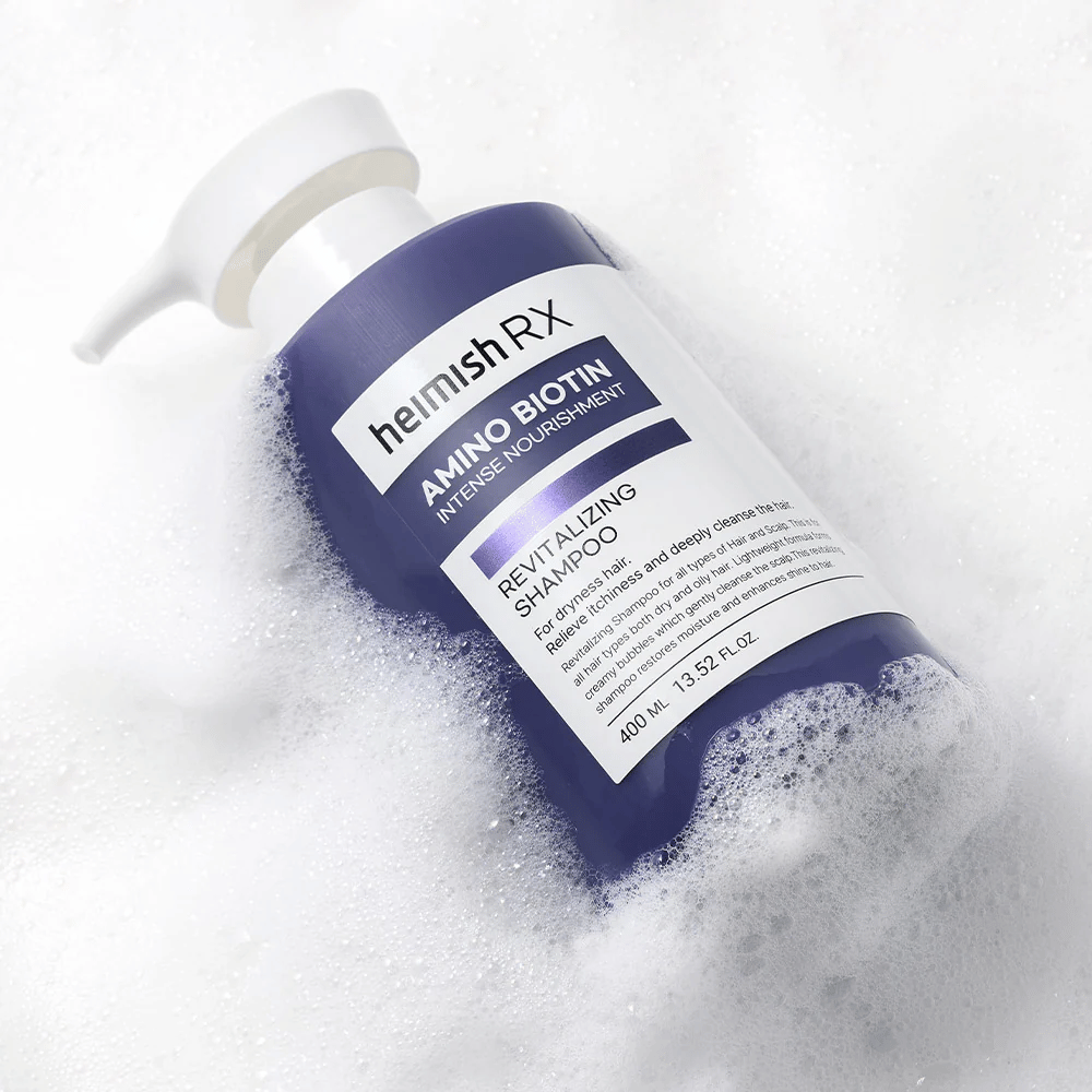 Heimish RX Amino Biotin Revitalizing Shampoo 400 ml i skum – næringsrikt sjampo for tørt hår som rengjør skånsomt og fukter hodebunnen.