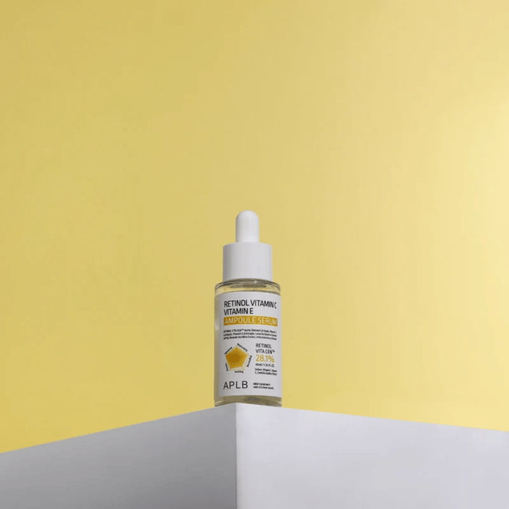 APLB Retinol Vitamin C Vitamin E Ampoule Serum 40 ml på hvit pidestall
