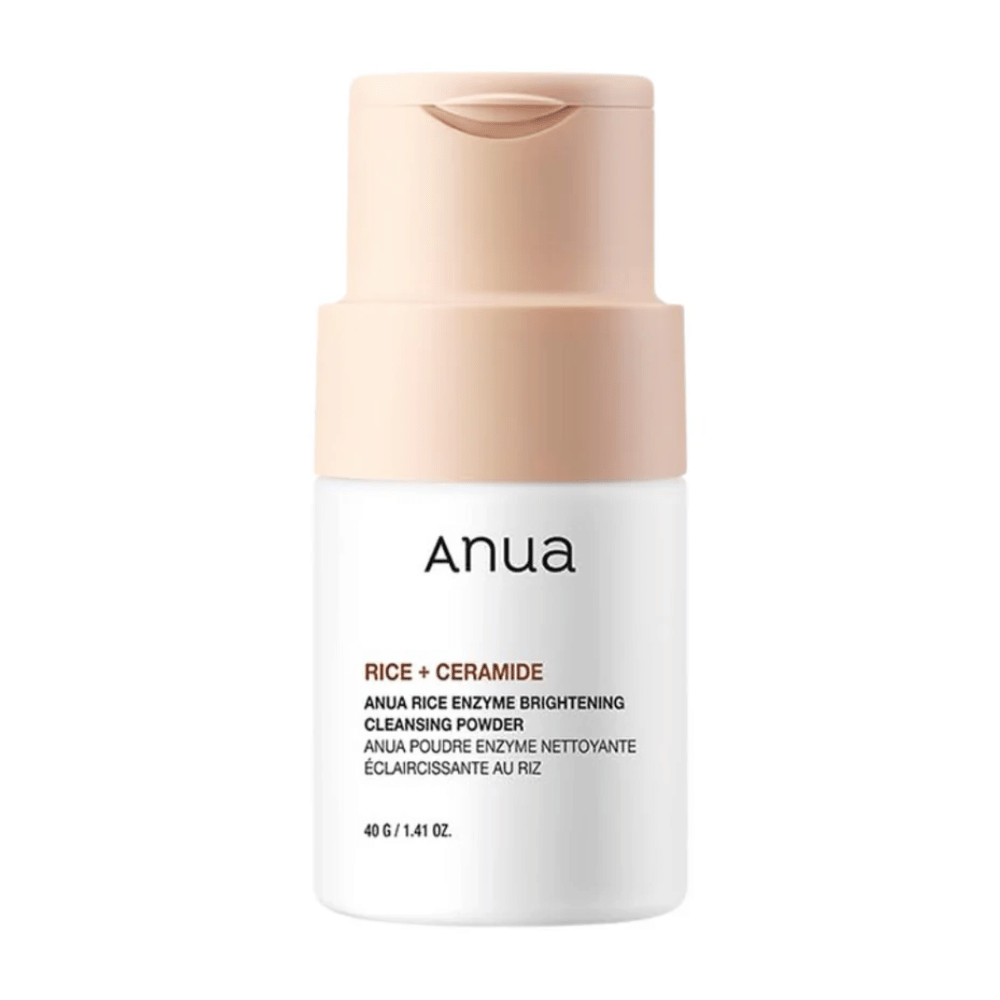 Anua Rice Enzyme Brightening Cleansing Powder er et rengjøringsprodukt som kombinerer ris og ceramider for å gi en mild eksfoliering og glød. Den skaper et rikt skum som effektivt fjerner smuss og døde hudceller, noe som resulterer i en ren og strålende hud. Med sin pH-balanserte formel er den egnet for alle hudtyper, inkludert sensitiv hud.
