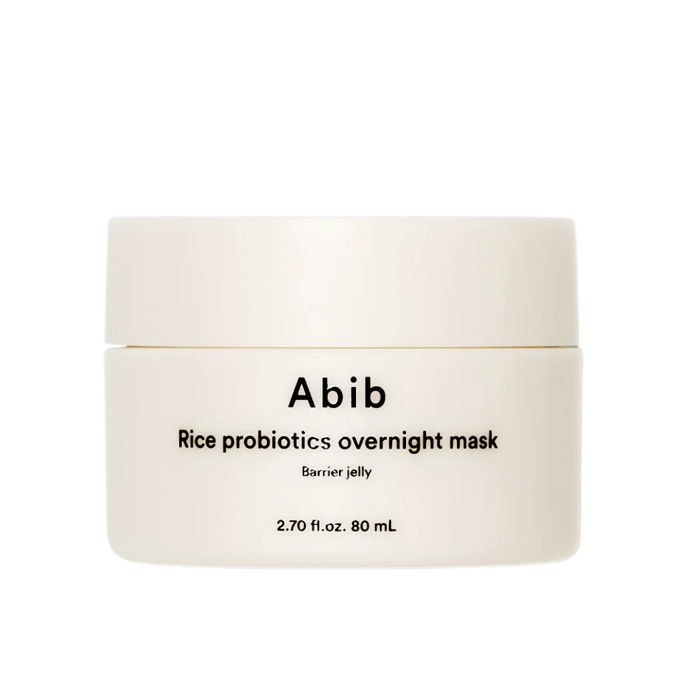 Produktbilde på Abib Rice Probiotics Overnight Mask Barrier Jelly – en hvit boks med svart tekst som inneholder 80 ml nattmaske for å styrke hudbarrieren og fukte huden.