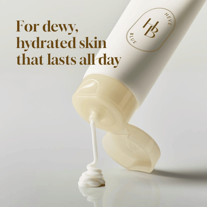 Salmon Caring Centella Cream med PDRN 5000ppm som presses ut av tuben – fuktighetsgivende ansiktskrem for duggfrisk og langvarig fuktet hud.