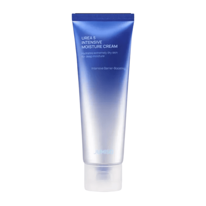 Frilagt produktbilde av Jumiso Urea 5 Intensive Moisture Cream mot hvit bakgrunn. Den blå tuben med minimalistisk design fremhever produktens fokus på intensiv fuktighet og hudbarriereforsterkende pleie for svært tørr hud.