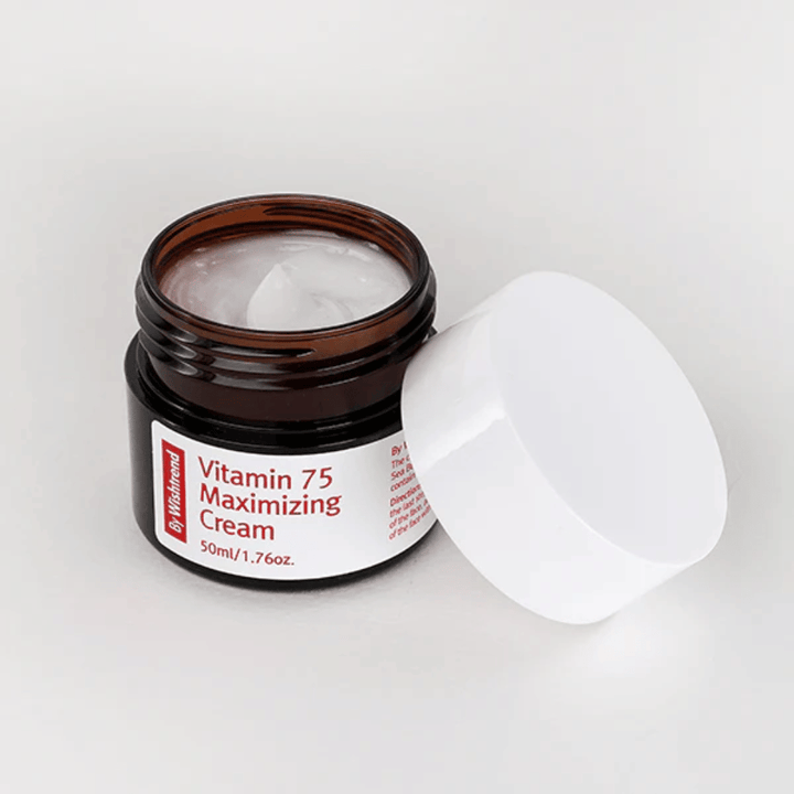 By Wishtrend Vitamin 75 Maximizing Cream ansiktskrem med tindved som tilfører huden fuktighet og gir jevnere hudtone og naturlig glød.