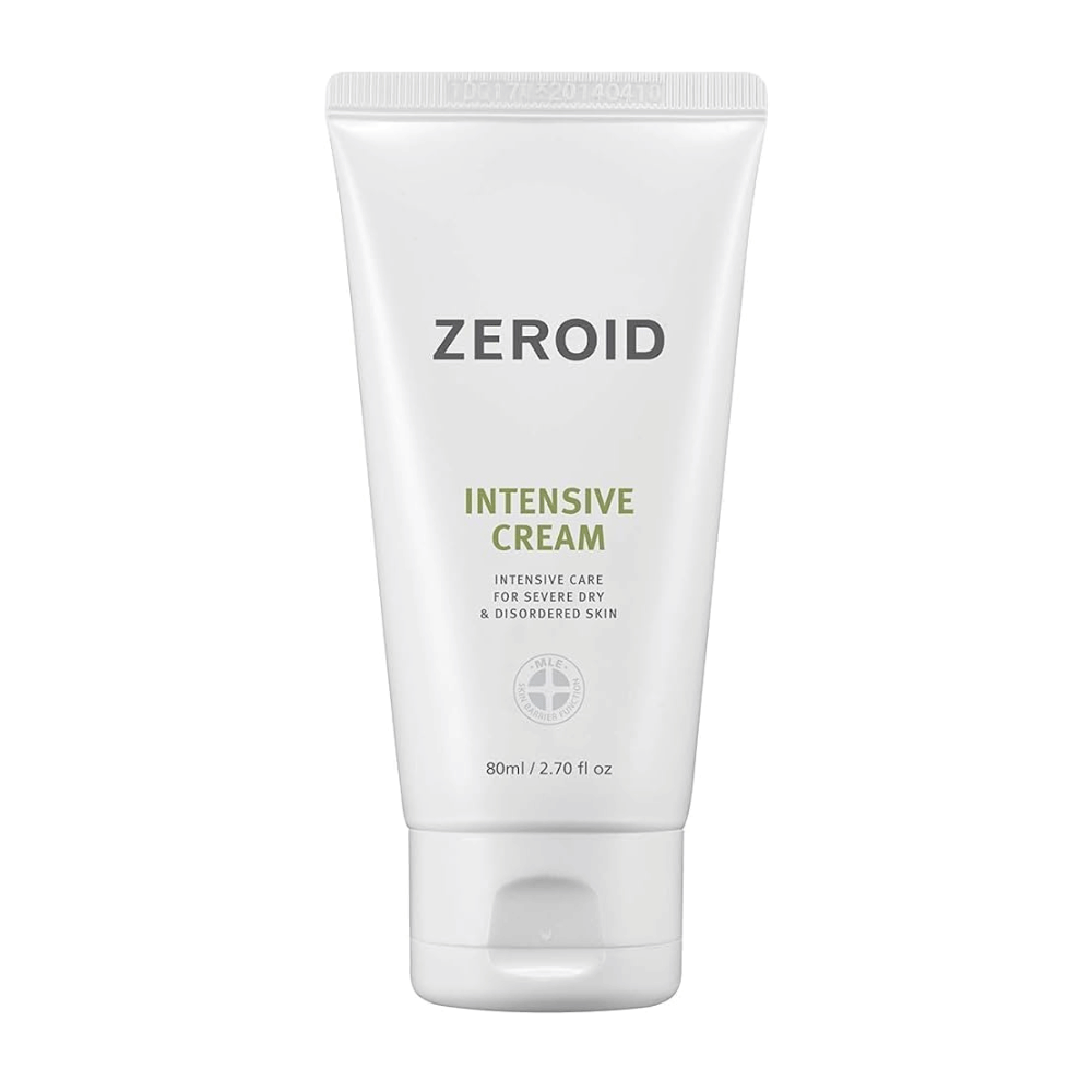 ZEROID Intensive Cream er en intensiv ansiktskrem for svært tørr, sensitiv og barriereskadet hud. Den tilfører fukt i dybden, styrker hudens beskyttelsesbarriere og bidrar til å lindre følelsen av stramhet og irritasjon for langvarig komfort.