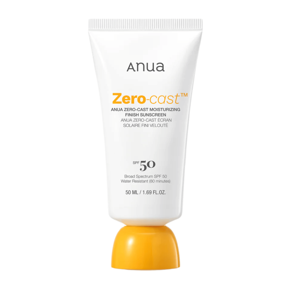 Produktbilde på ANUA Zero-Cast Moisturizing Finish Sunscreen SPF 50 i hvit tube med oransje kork, 50 ml. En lett solkrem uten white cast, vannresistent opptil 80 minutter.