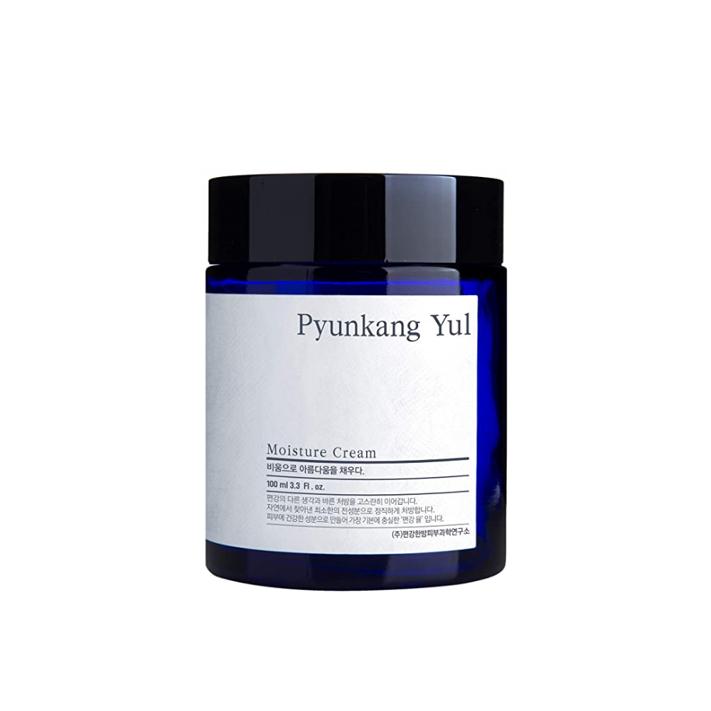 En boks Pyunkang Yul Moisture Cream 100ml på hvit bakgrunn med fuktighetsgivende egenskaper.