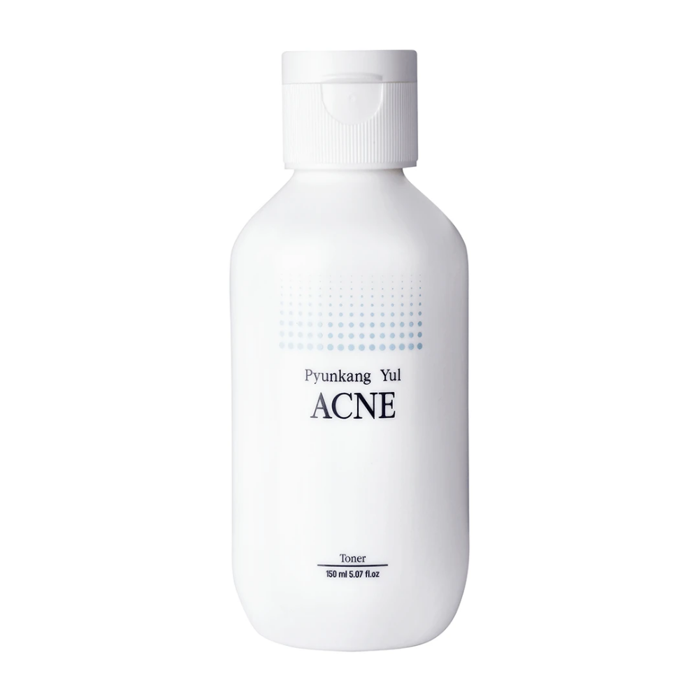 En flaske Pyunkang Yul Acne Toner 150ml på hvit bakgrunn.