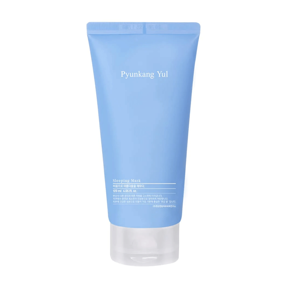En tube med Pyunkang Yuls hyaluronsyreinfunderte Pyunkang Yul Sleeping Mask 120ml på hvit bakgrunn for fuktet hud.